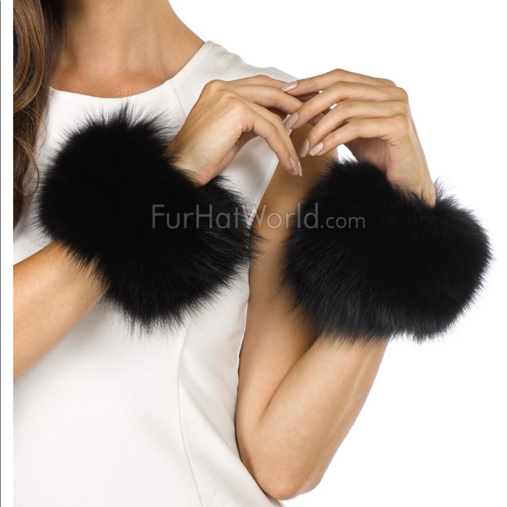 Faux fur cuffs